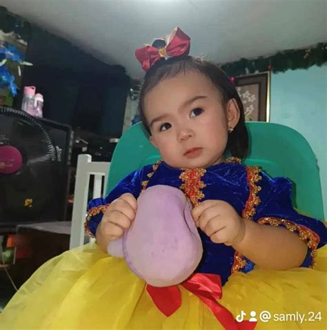Kinalikot Ang Basang Kiffy .